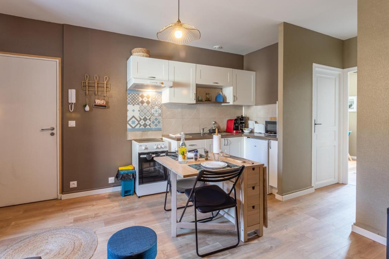La Colombanaise Apartment