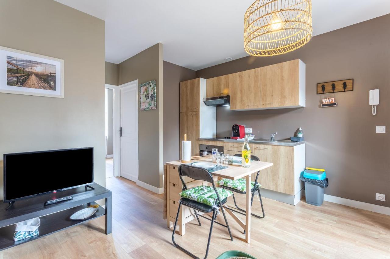 La Colombanaise Apartment *